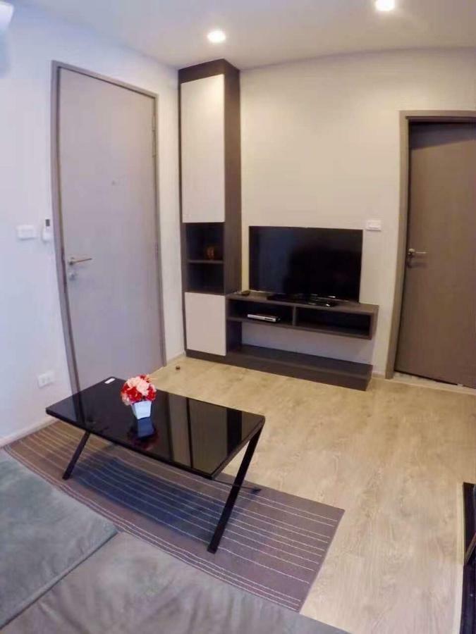 The Base Central Pattaya Exterior photo